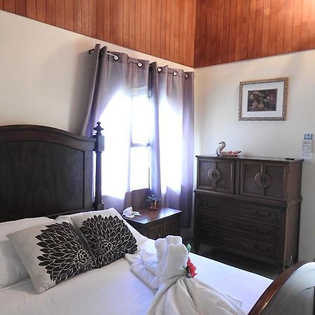 Rio Celeste Backpackers Бихагуа Екстериор снимка